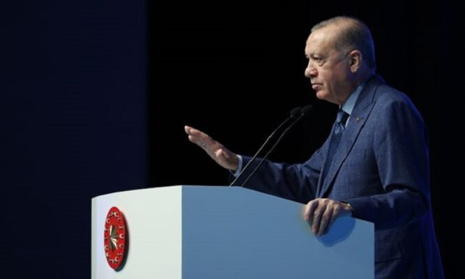 Cumhurbaşkanı Erdoğan Duyurdu: Öğretmenlik Kanunu TBMM’ye Geliyor