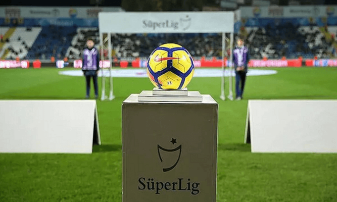 Süper Ligde İlk Yarı Bitti, Güncel Puan Durumu ve Sonuçlar