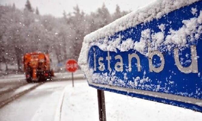 Meteoroloji Uyardı: İstanbul’a Kar Geliyor