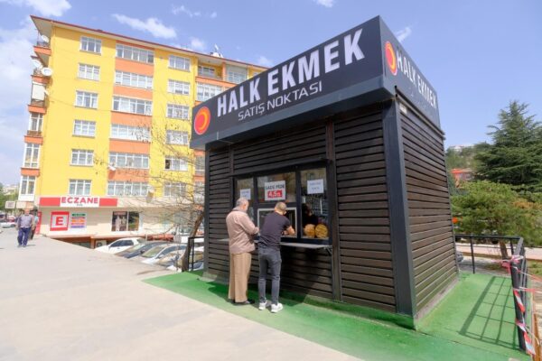 Kastamonu Belediyesi Halk Ekmek Satışları Başladı