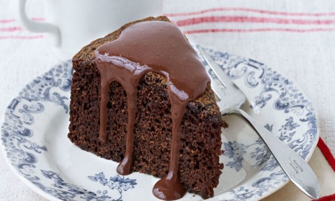 Çikolatalı Kek Nasıl Yapılır (Evde Kolay Çikolatalı Kek Tarifi)