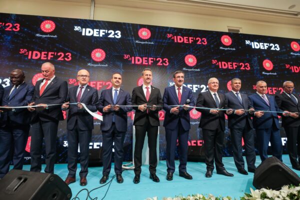 Uluslararası Savunma Sanayii Fuarı IDEF 2023, TÜYAP Fuar ve Kongre Merkezi’nde başladı.