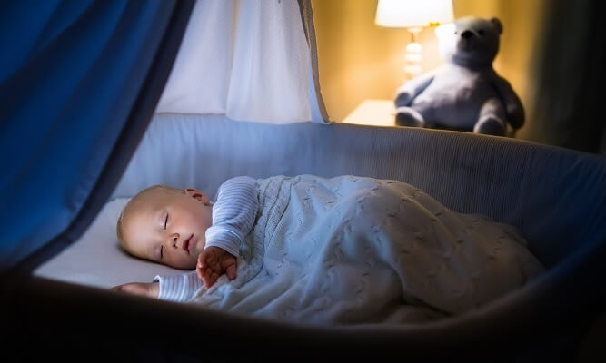 Uyumayan Bebek Nasıl Uyutulur? Pratik ve Etkili Yöntemler