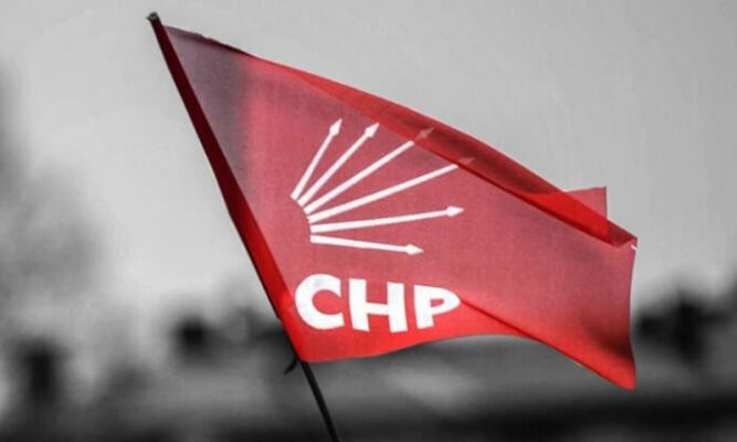 CHP Genel Başkanlığı için bir aday daha