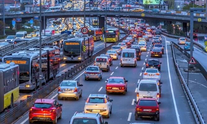 Araç Sahipleri Dikkat! Yeni Zamlarla Birlikte 2024’te Trafik Cezaları Artıyor