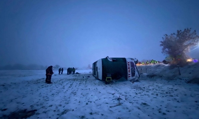 Son Dakika: Kastamonu’da otobüs kazası! 6 ölü, çok sayıda da yaralı var!