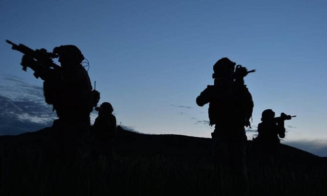 Milli Savunma Bakanlığı duyurdu! Fırat Kalkanı bölgesinde 4 Terörist etkisiz hale getirildi