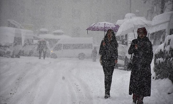 Meteoroloji kar yağışı beklenen illeri duyurdu: İstanbul listede mi?