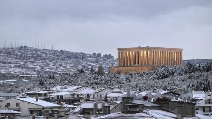 Ankara’da 12 Şubat 2025’te Okullar Tatil Mi? Yarın Okulların Durumu Ne Olacak?