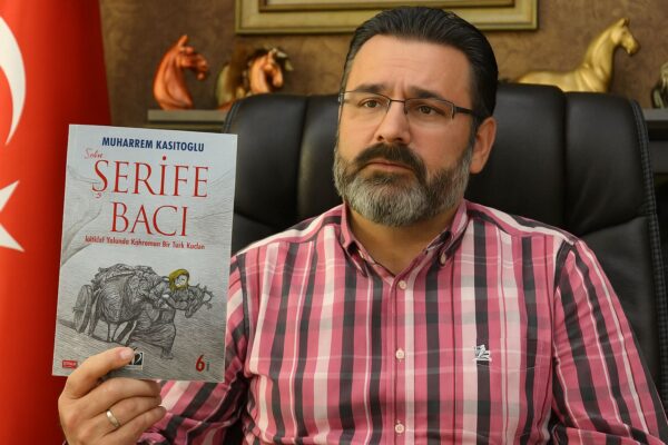 “Şerife Bacı’nın Donmuş Nefesi Satır Satır Isındı”