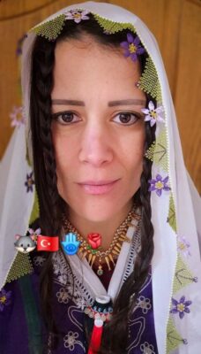 Elif Boyner’in Boynundaki Zarafet: Tosya Kıstısı, Bir Takıdan Fazlası