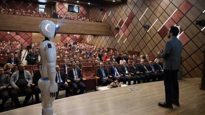 Kastamonu’da Geleceğin Yazılımcıları Yetişecek: “KOD 37 Mobil Uygulama Geliştirme Projesi” Tanıtıldı