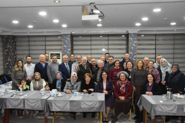 Kocaeli’de Kastamonulu Hemşehriler Aynı Sofrada Buluştu: Gönül Sofrası Ramazan’da Bir Kez Daha Kuruldu