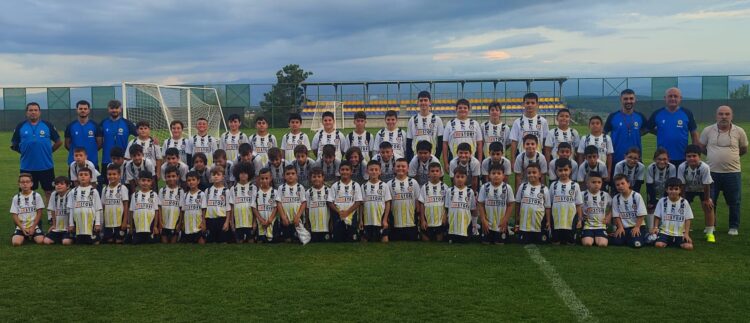 Kastamonu’da Yeşil Sahalar Çocuklarla Şenlendi: Geleceğin Futbolcuları Yaz Boyunca Sahada