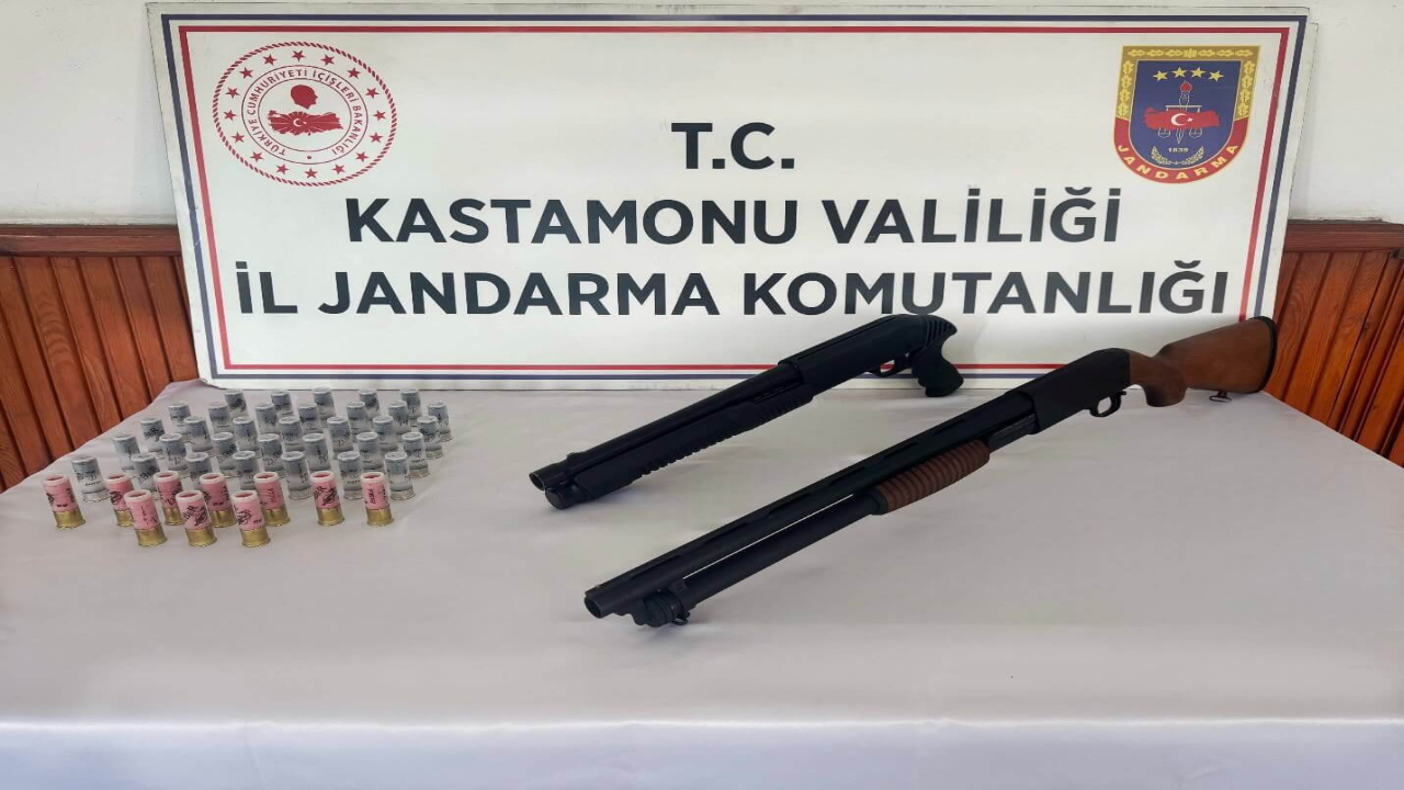 Kastamonu’da Suçlulara Geçit Yok! Jandarmadan Bir Haftada Peş Peşe Operasyonlar: Uyuşturucu, Ruhsatsız Silah ve Aranan Şahıslara Büyük Darbe