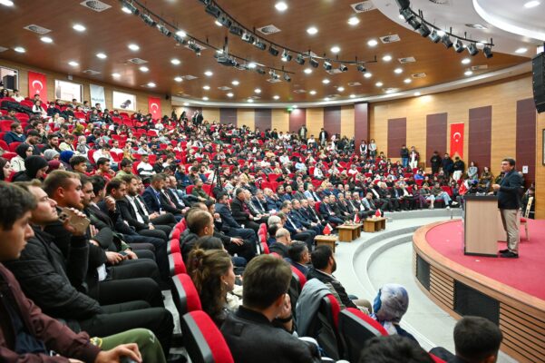 Bir Tanktan Daha Fazlası: Yeni Altay’ın Bilinmeyen Yolculuğu Kastamonu’da Anlatıldı