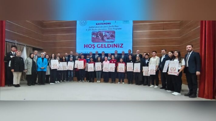 Kastamonu’da 324 Gençten Şerife Bacı’ya Şiirden Vefa: Beşinci Yarışmada Ödül Günü