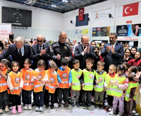 İstiklâl Yolundan Geleceğin Teknolojilerine: Kastamonu’da 10 Bin Öğrenci İçin Bilim Seferberliği